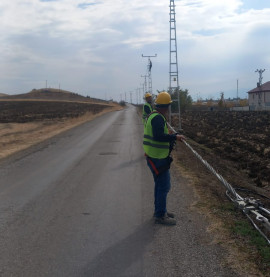 Güneşten rüzgâra, sudan toprağa, Enerjinin olduğu her yerde Balkaya Elektrik var.